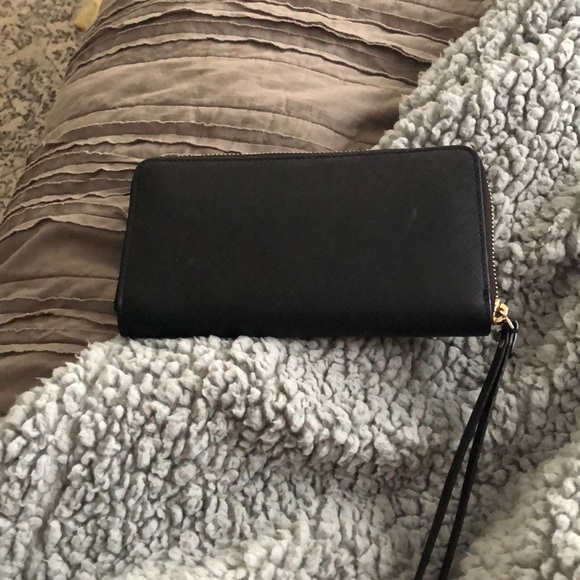 Kate Spade Black wallet - Picture 2 of 6
